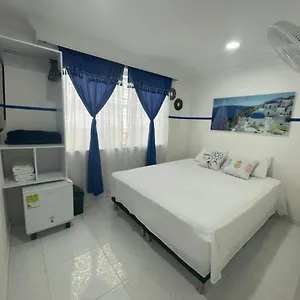 Casa Manco Mora 2*, Medellín Colombia